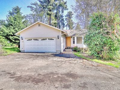 2249 S East Camano Dr, Camano Island, WA, 98282