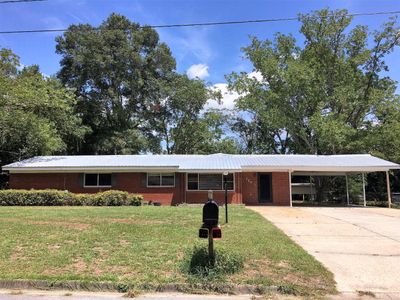 107 Mayfair Rd, Jesup, GA, 31546