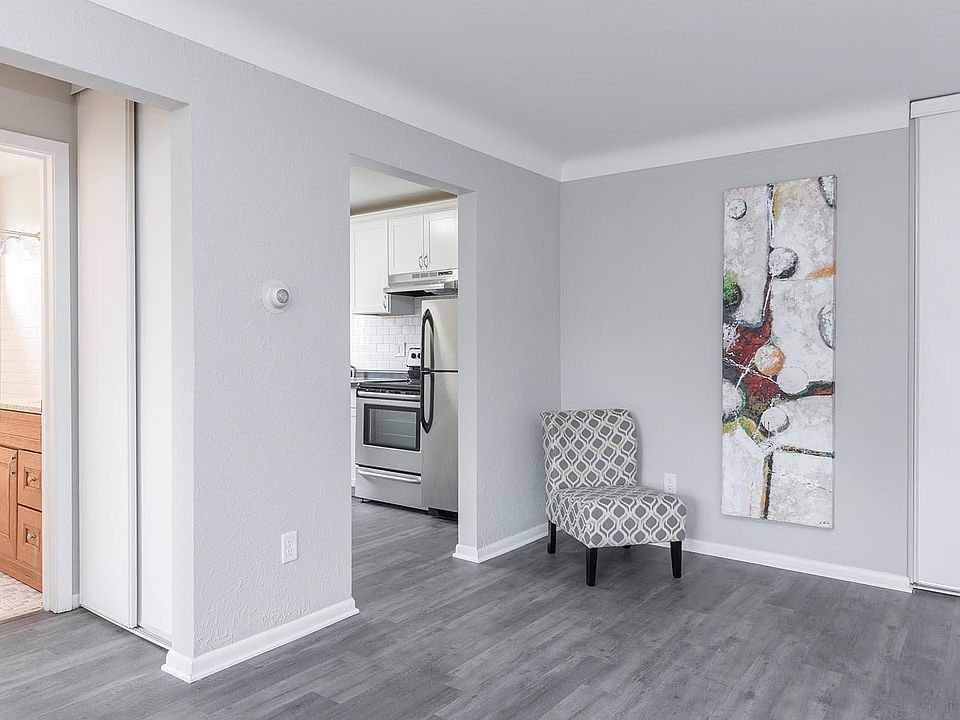 1st image of 316 Cleveland Ave SW APT 1
