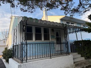 1413 Wedgewood Rd, Wilmington, DE 19805