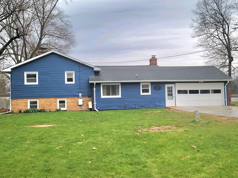 1st image of 4243 Waterview Dr