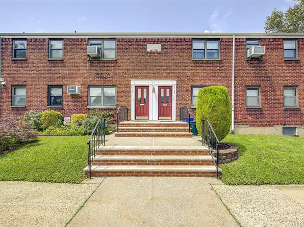 17-04 160th Street #LOWER, Whitestone, NY 11357
