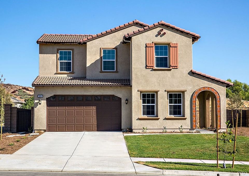 1st image of 5554 Lisboa St