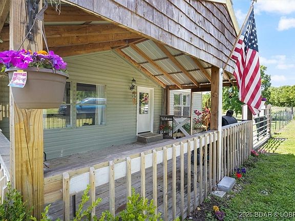 Covered front deck