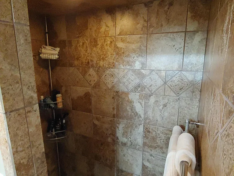 6229 Diane Dr — Photo 12