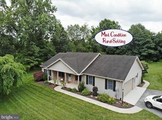 135 Iron Ridge Rd, Hanover, PA 17331