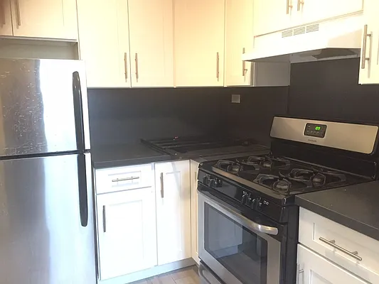 Rented by BRICK & GALO REALTY CORP | media 19