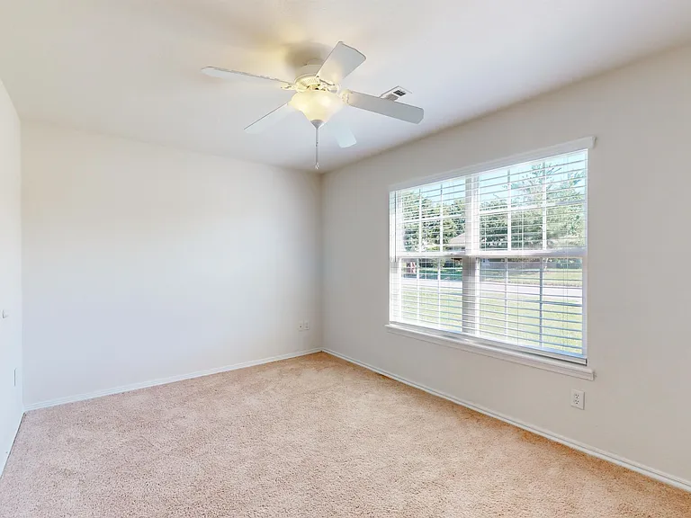 691 N Meadowlands Dr — Photo 16