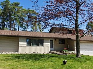 143 Outer Dr, Alpena, MI 49707