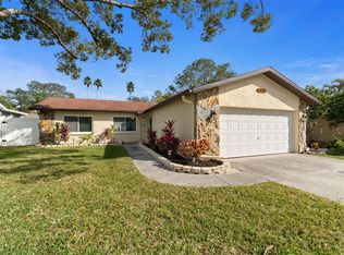 1637 Saint Catherine Dr E, Dunedin, FL 34698