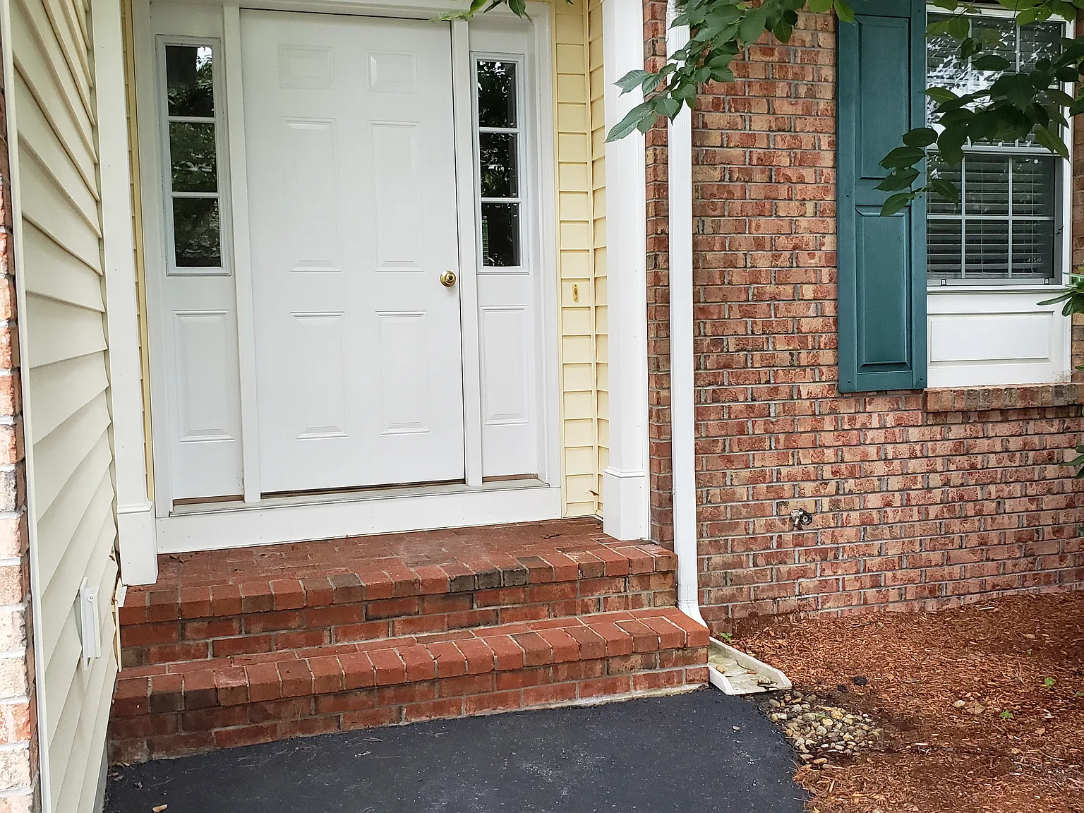 3 bed, 2.5 bath, 1440 sqft, $2,900 — Photo 4