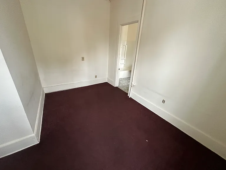 227 King St #2 — Photo 6