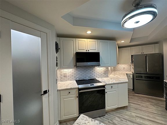 3rd image of 2745 1st St APT 2203