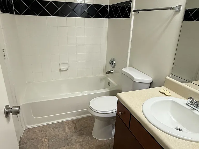 Wesley Place Apartments at Lawrenceville — Photo 259