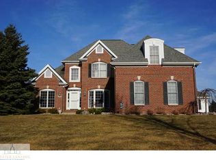 508 Riverwalk Dr, Mason, MI 48854