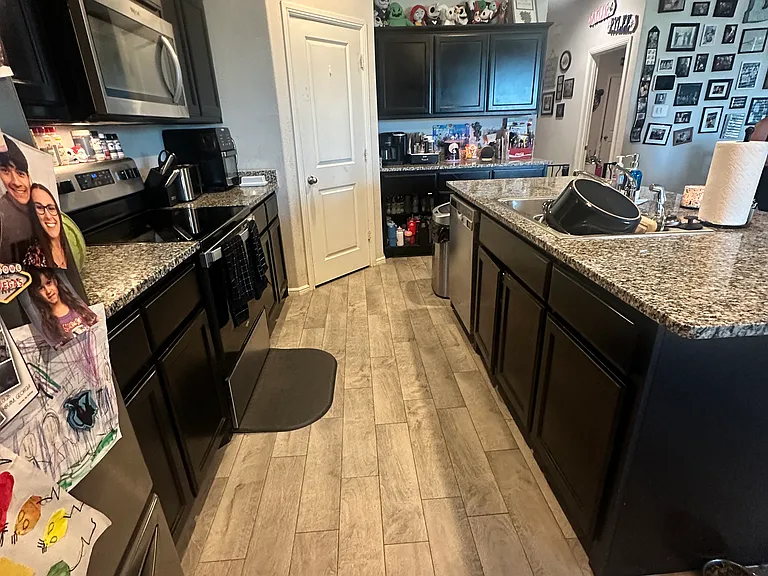 9312 Red Brush Trl — Photo 4