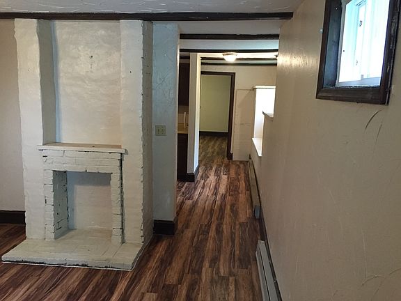 3rd image of 512 W Pine St APT 6