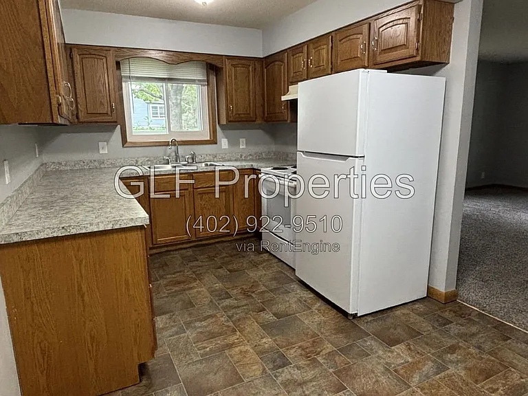 243 N 1st St #6 — Photo 3