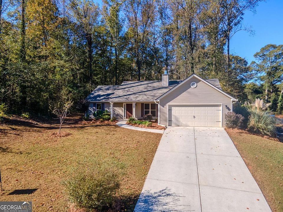 1st image of 216 Falling Leaf Ln