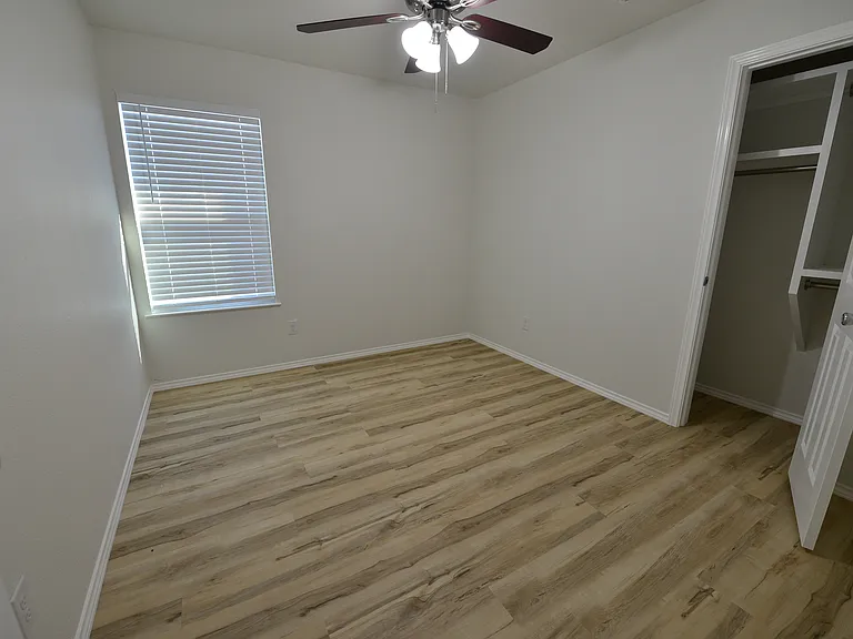 2361 Murphy Ct — Photo 11