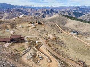 100 Sheep Mountain Ct, Livermore, CO 80536