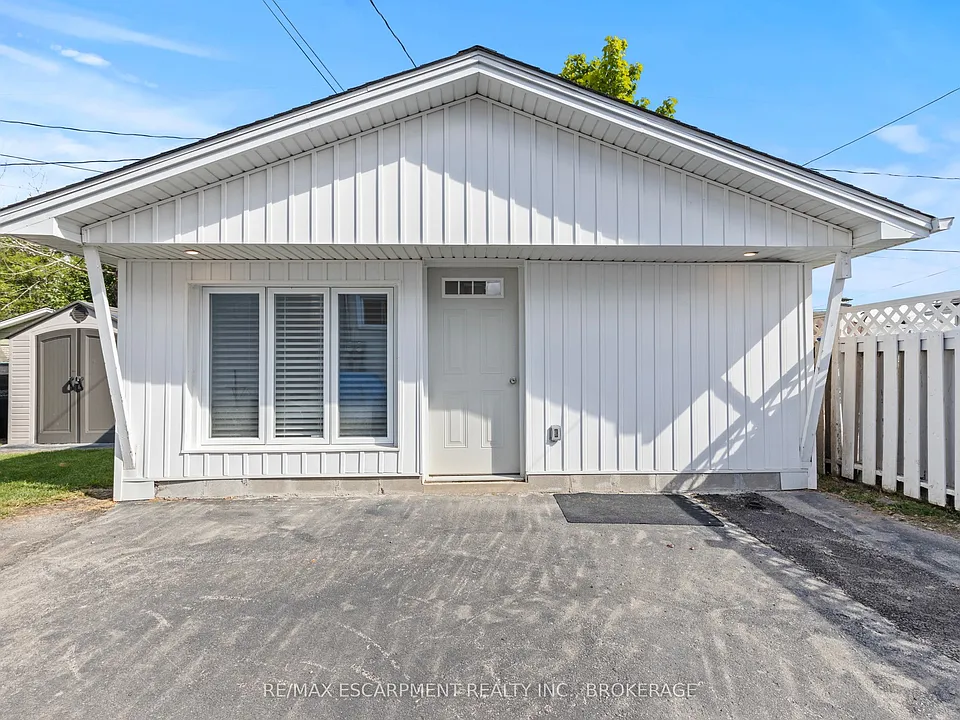 362 Gatfield Ave #2