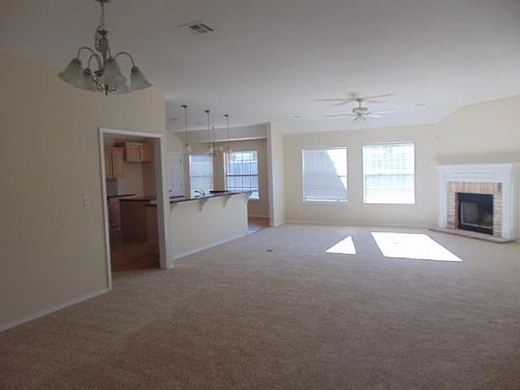 4th image of 21570 E 39th Pl S