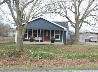 10790 Reindeer Dr, Granby, MO 64844