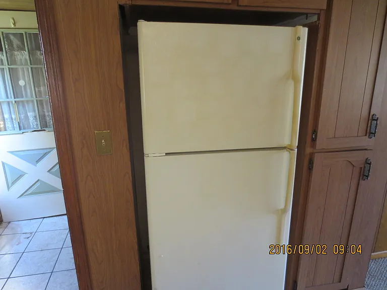 2021 Waverly Pl — Photo 10