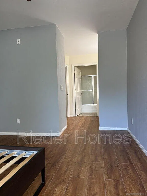 1 bed, 1.0 bath, $1,500 — Photo 2