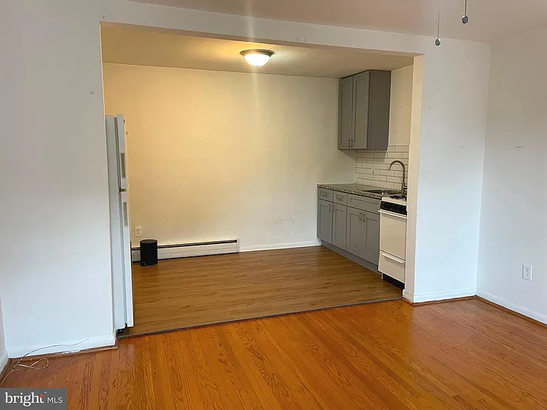 6649 Hegerman St — Photo 11