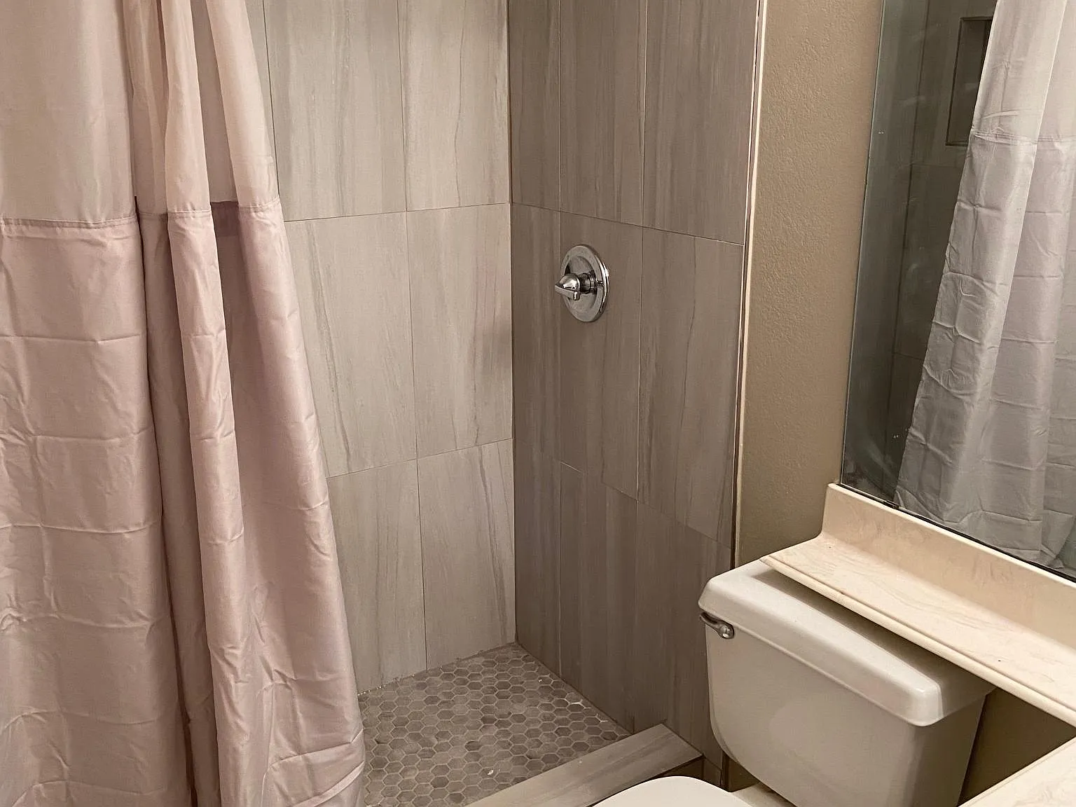 3 bed, 1515 sqft, $2,500 — Photo 4