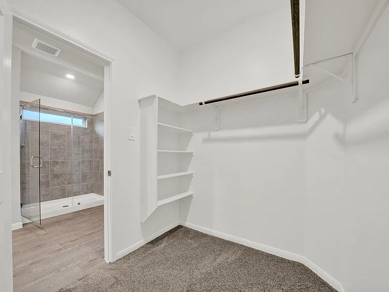 5814 Linda Cove Ln — Photo 17