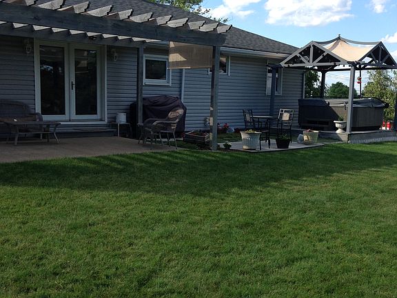 back patio and hot tub
