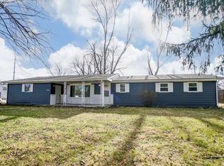 2820 Garden Park Dr, Fort Wayne, IN