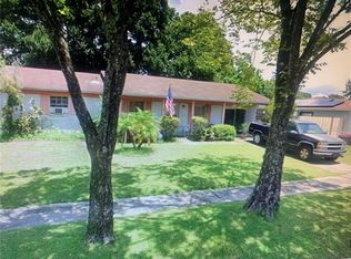 6904 Reindeer Rd, Tampa, FL 33619