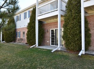 7408 Granite Way, Racine, WI 53406