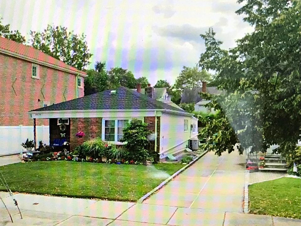 1st image of 24636 Cambria Ave