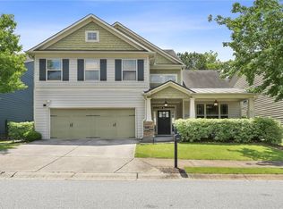 2047 Village Crest Dr NW, Atlanta, GA 30318