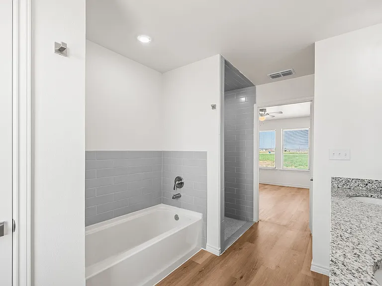17311 N FM 400 — Photo 33