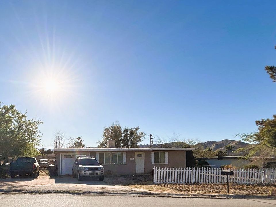2nd image of 7454 Acoma Trl