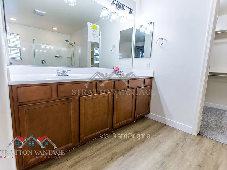 23658 S 210th Pl — Photo 39