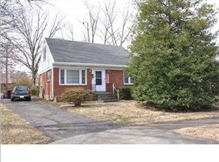 2500 Hillbrook Ct, Louisville, KY 40220