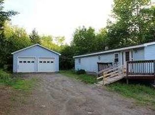 135 Pear Tree Ln, Farmington, ME 04938