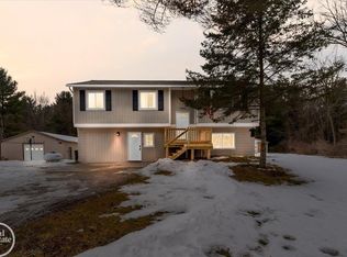 5600 Klettner St, Saint Clair, MI 48079