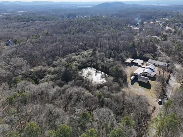 111 Willis Rd SW, Cartersville, GA 30120
