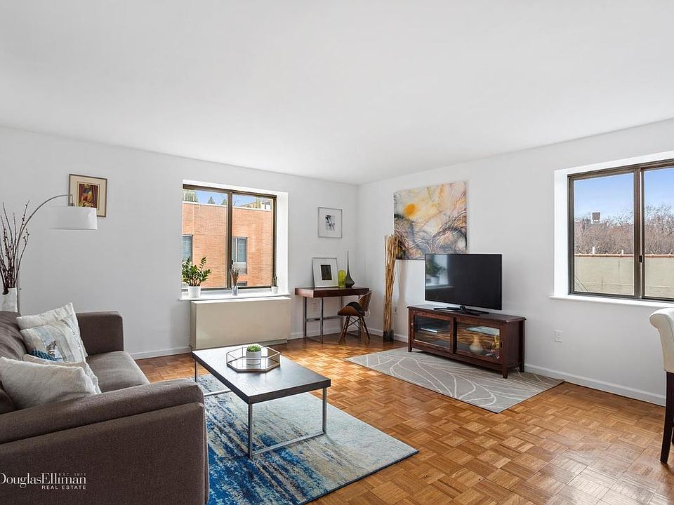 1st image of 300 W 135th St APT 7A