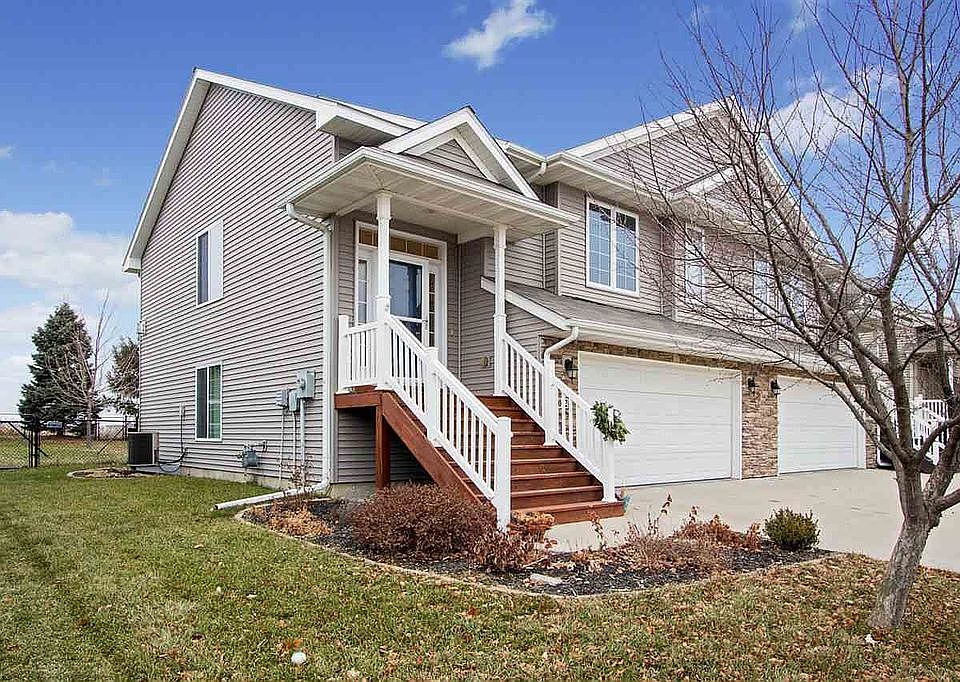 1st image of 1052 Patton Ln