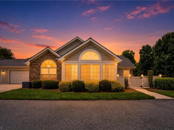 917 Eagle Rd, Greensboro, NC 27407