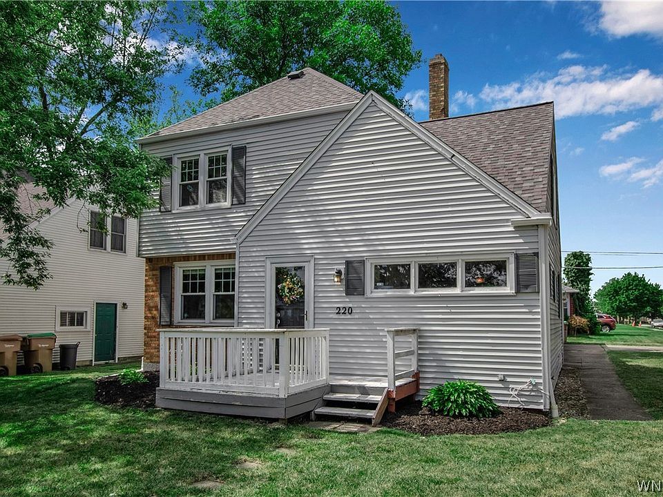 1st image of 220 Burke Dr